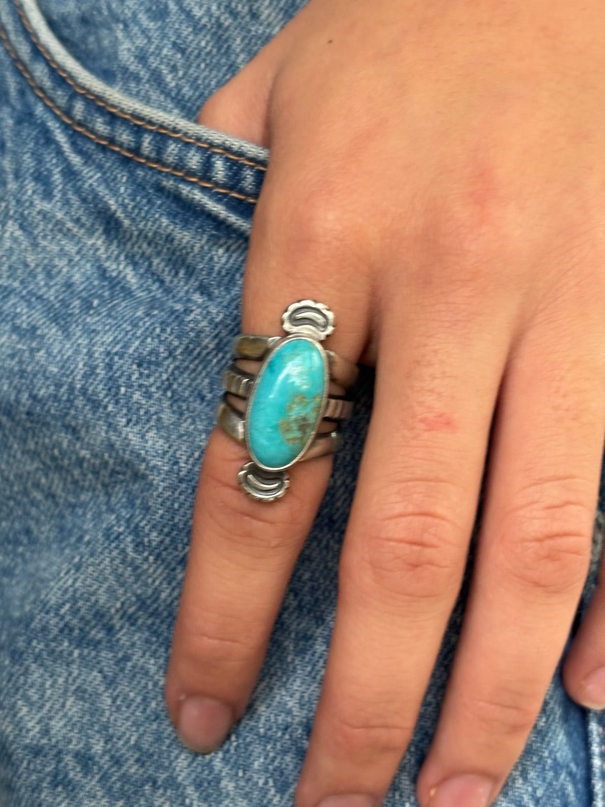 Poquito Ridge triple shank ring