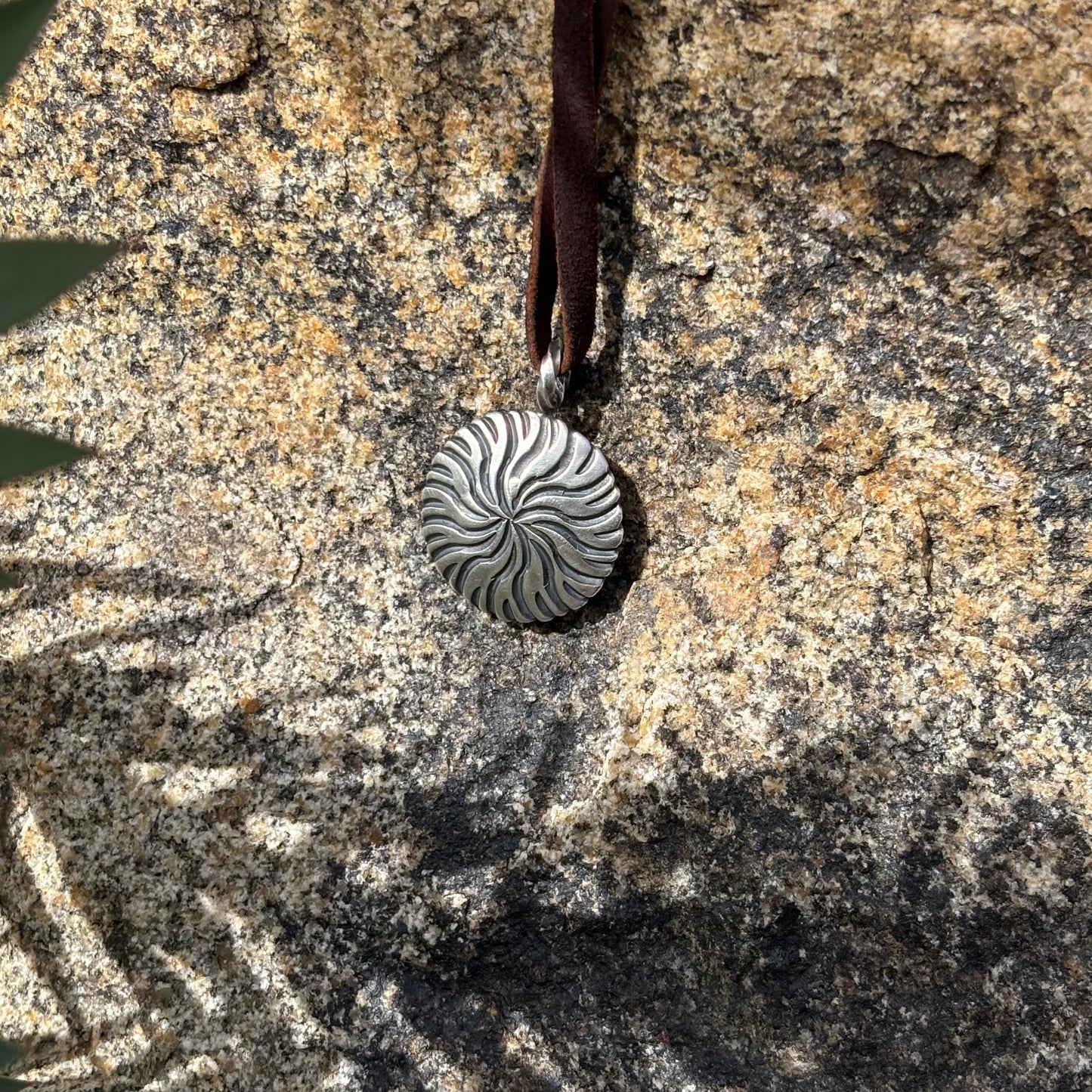 Silver Swirl Pendant