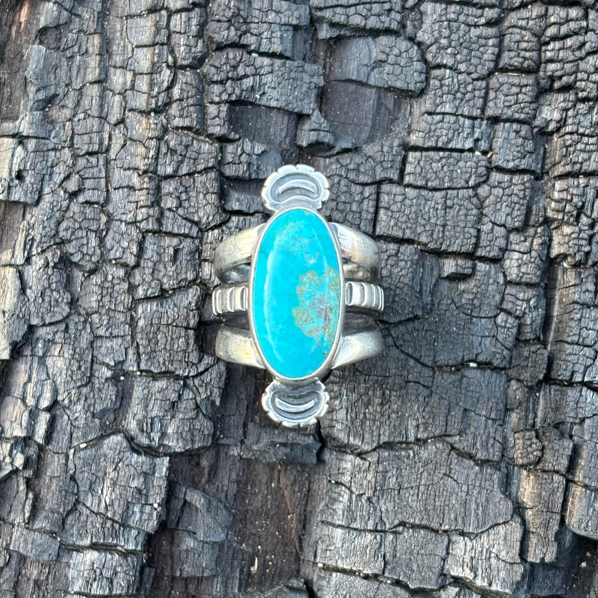 Poquito Ridge triple shank ring