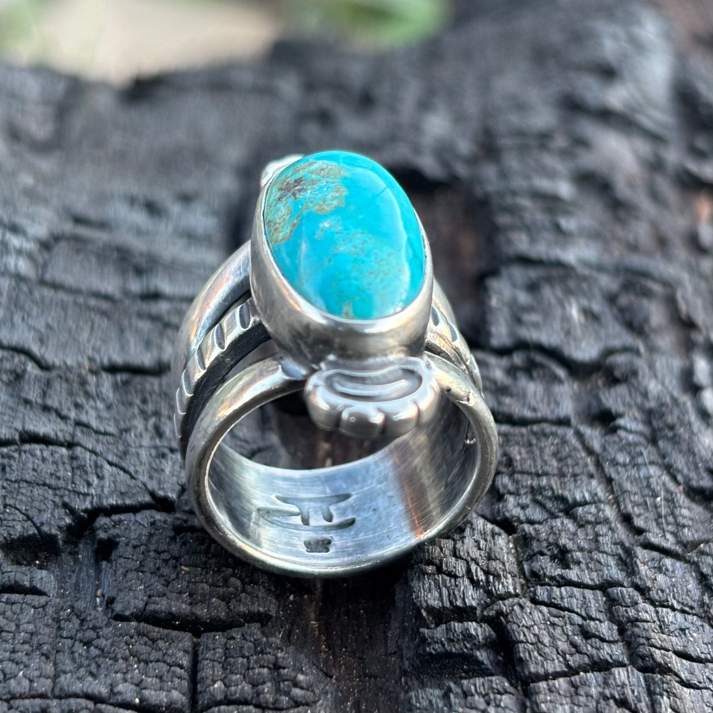 Poquito Ridge triple shank ring