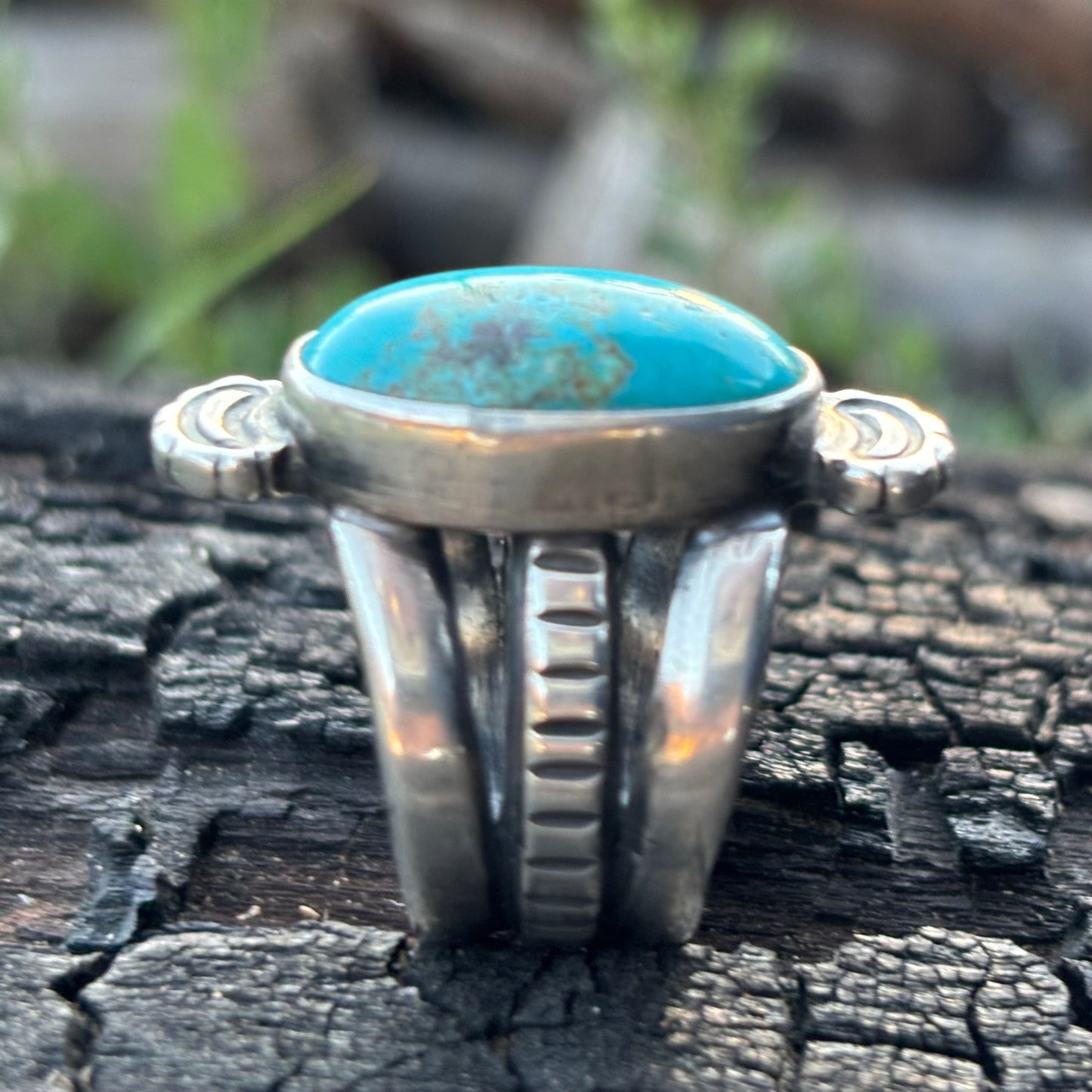 Poquito Ridge triple shank ring