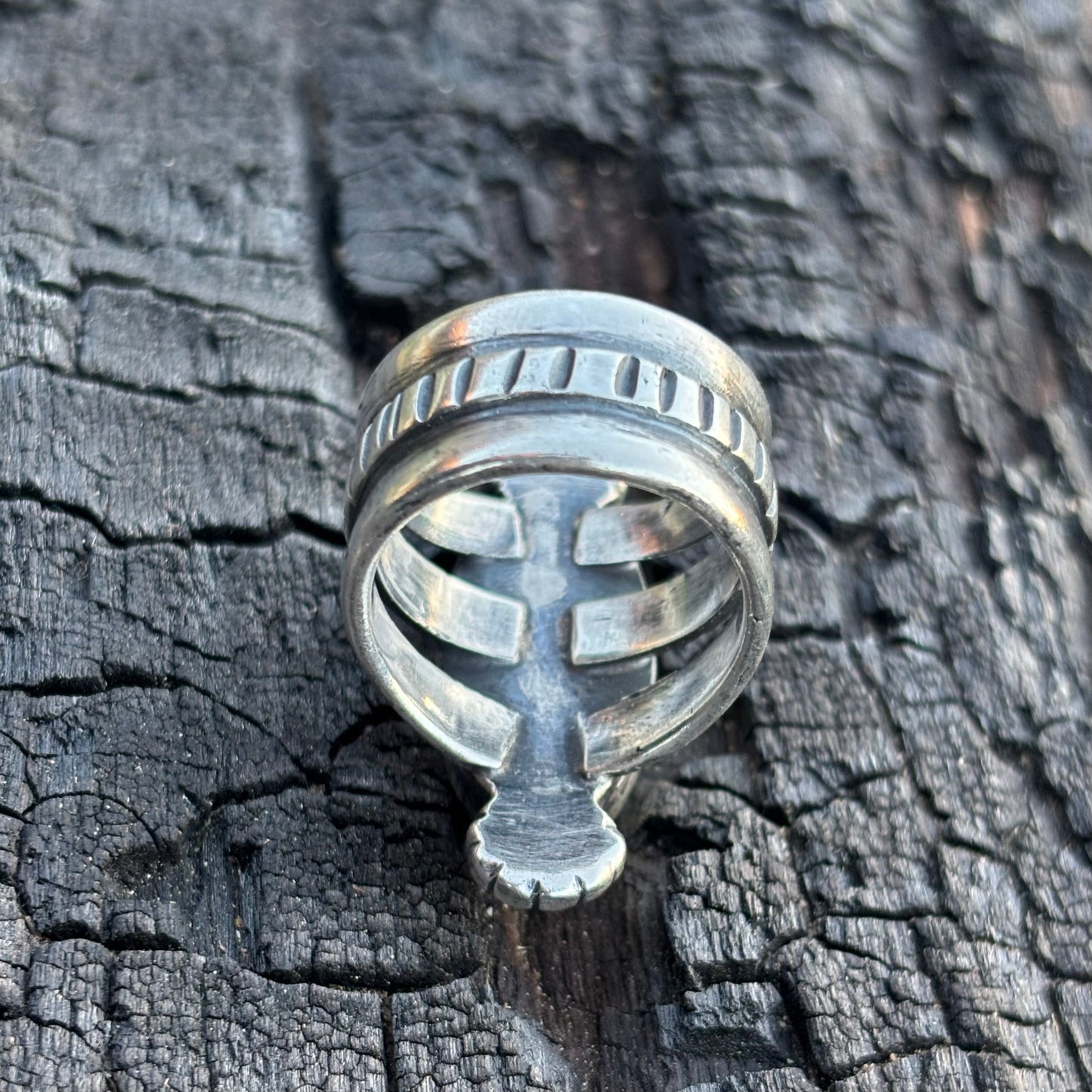 Poquito Ridge triple shank ring