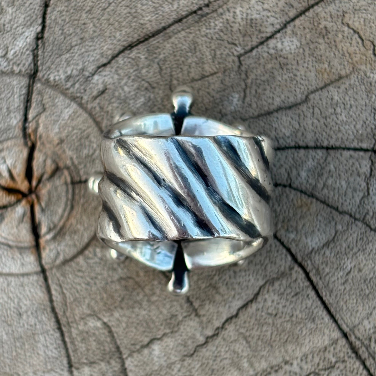 Triple-shank Burst Ring With Fox Turquoise
