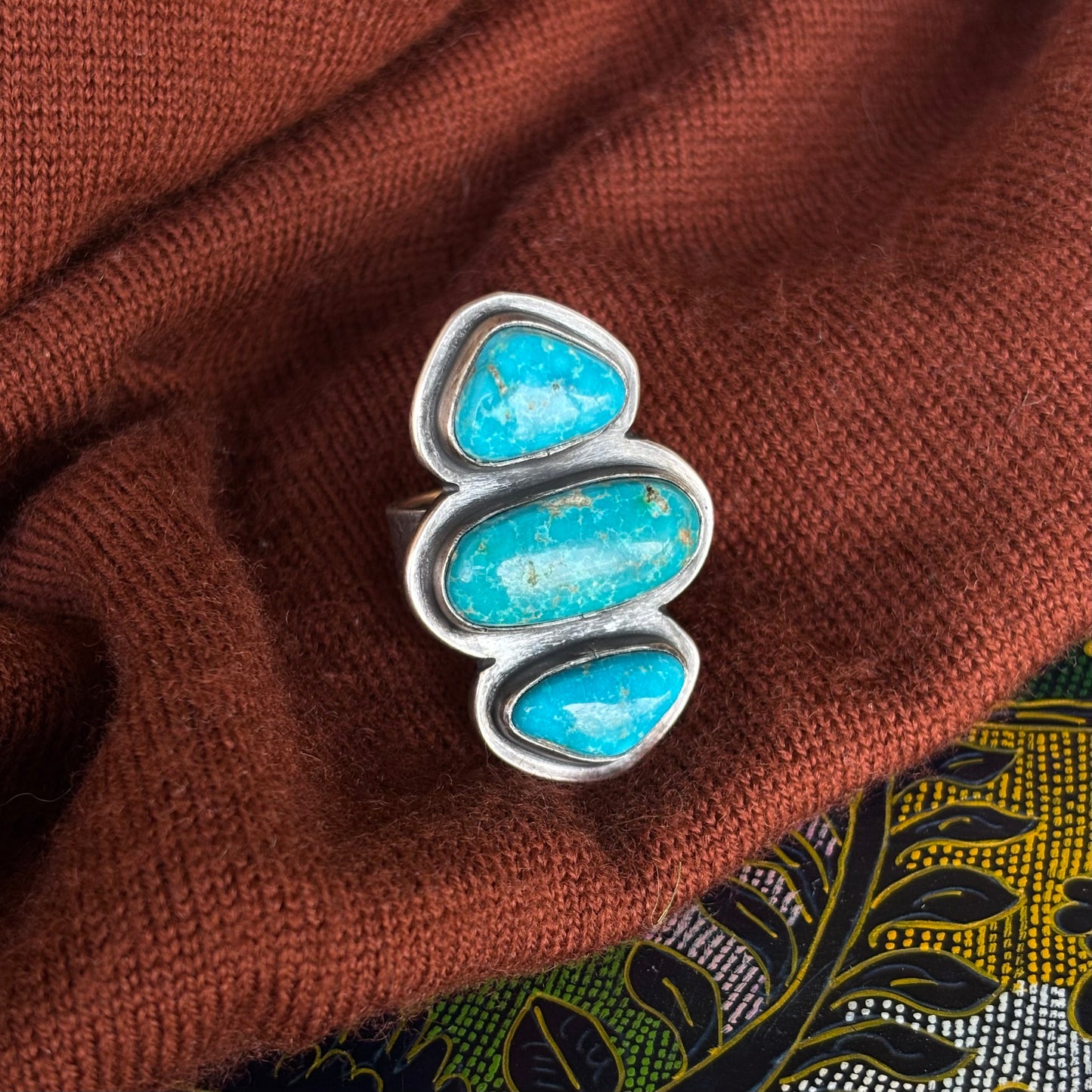 Red Mountain Turquoise and Sterling Three Stone Ring (Size 9 3/4)