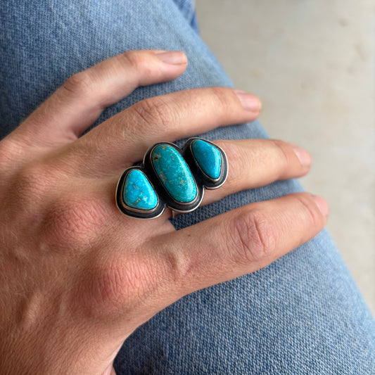 Red Mountain Turquoise and Sterling Three Stone Ring (Size 9 3/4)