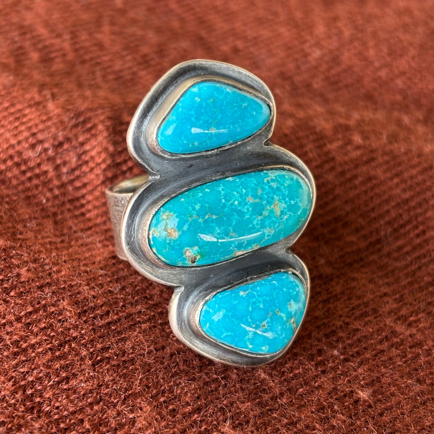 Red Mountain Turquoise and Sterling Three Stone Ring (Size 9 3/4)